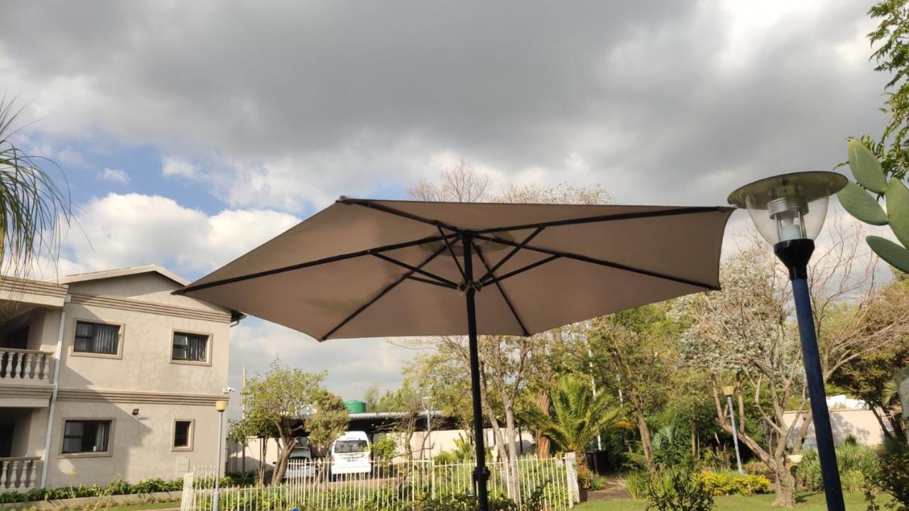 Atlantic Pearl Guest House Midrand Εξωτερικό φωτογραφία